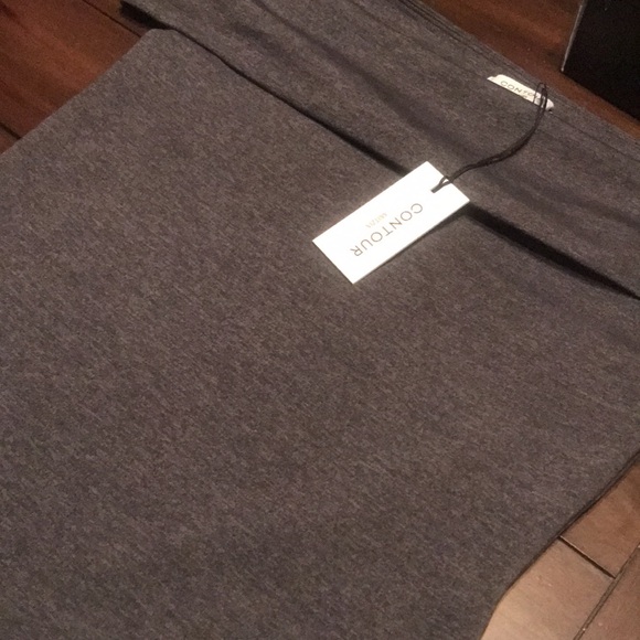 Aritzia Heather Charcoal Off-the-Shoulder Top - Picture 10 of 14